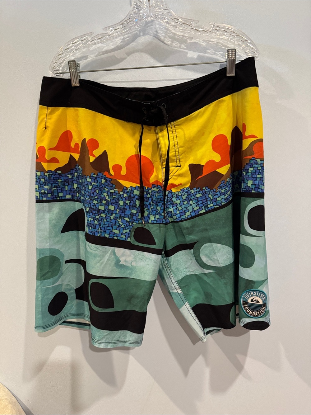 Quiksilver Foundation graphic board shorts abstract multicolor sunset & wave 36